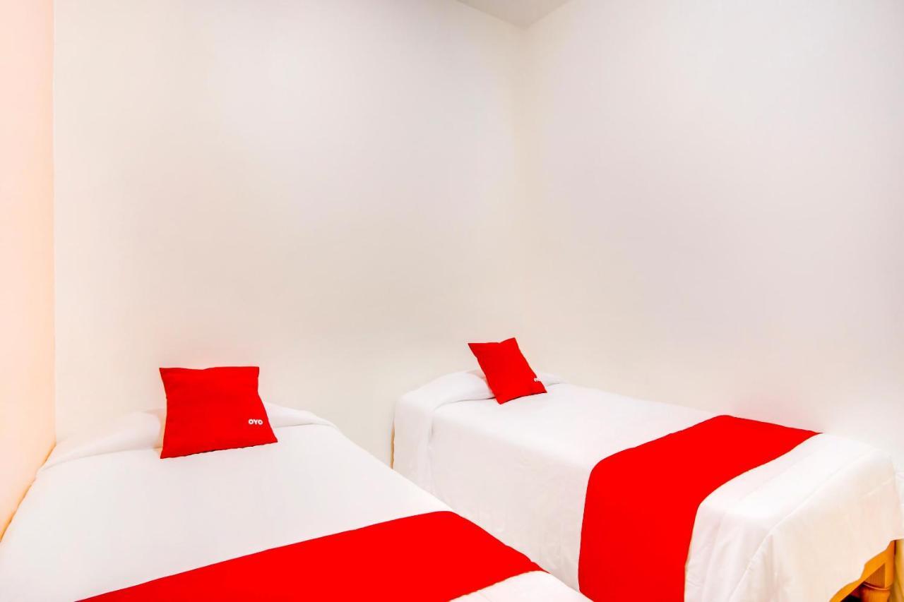 Hotel La Estancia Colima Kültér fotó